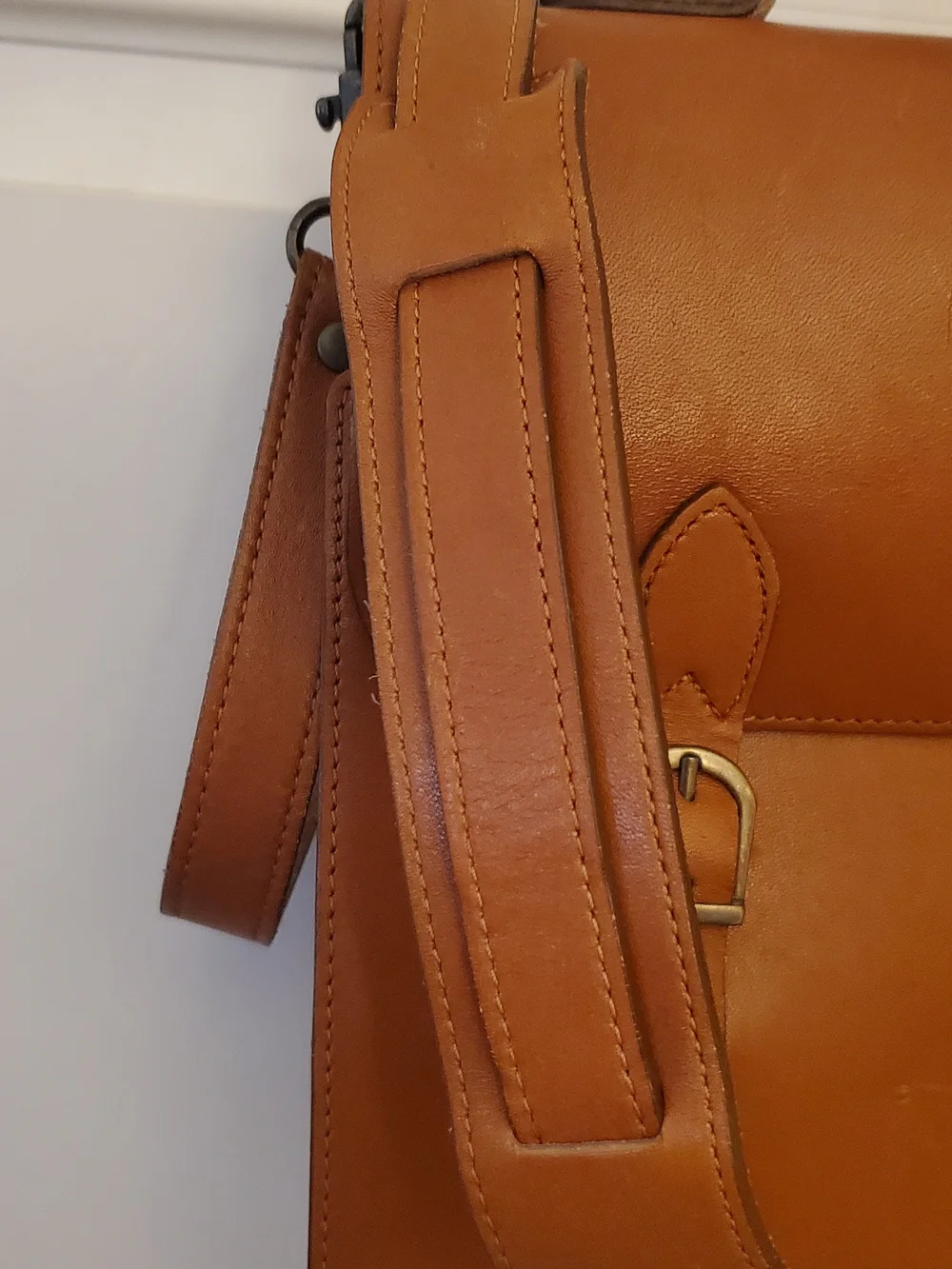 Leegin Saddle Leather Bed roll? Book strap? Bard LARP, Renaissance Fair